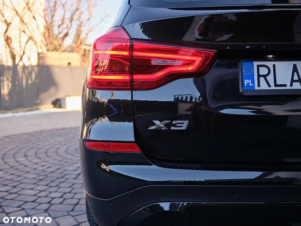 BMW X3 xDrive20i - 10