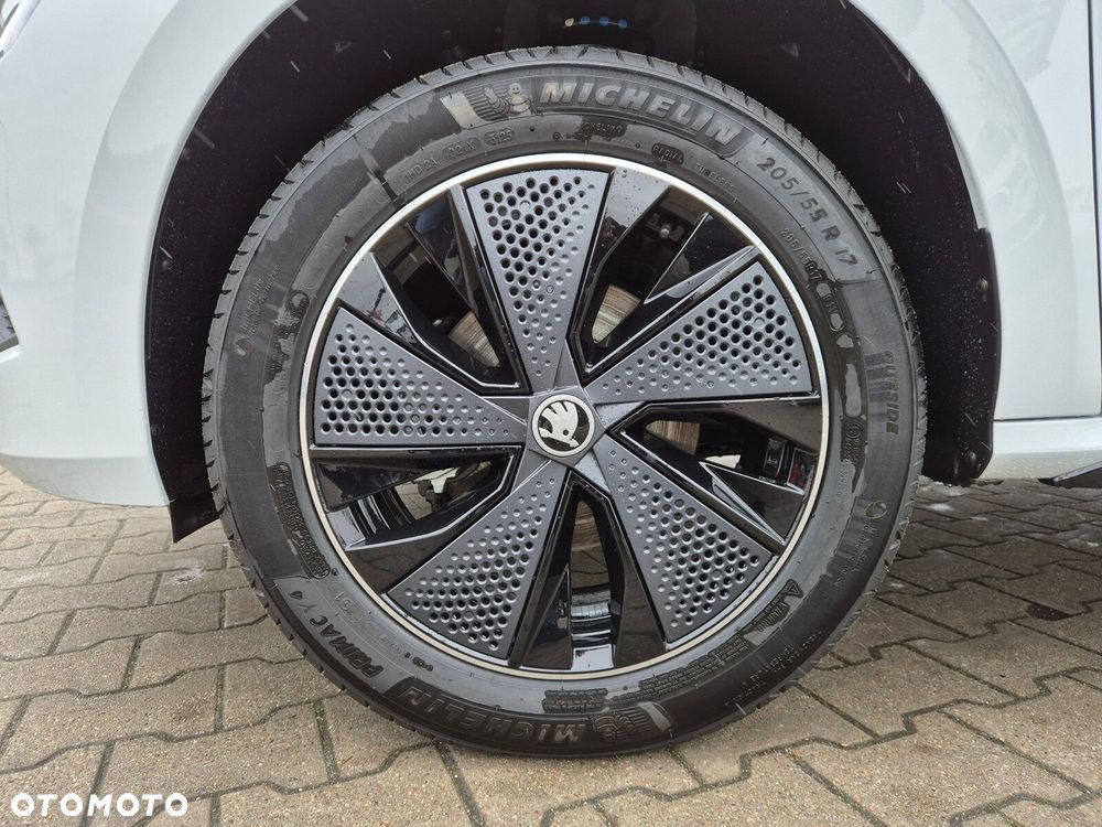 Skoda Kamiq 1.0 TSI Monte Carlo DSG - 17