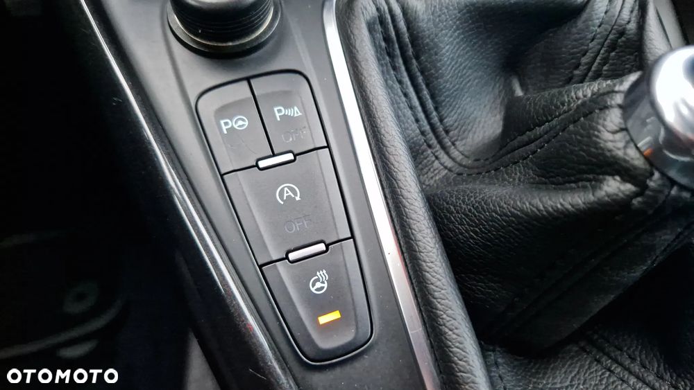 Ford Focus 1.0 EcoBoost Titanium ASS - 14