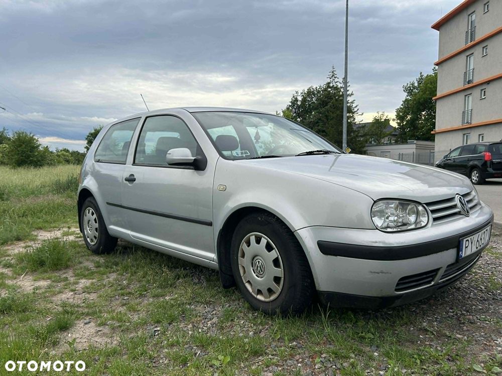 Volkswagen Golf 1.6 Basis - 9