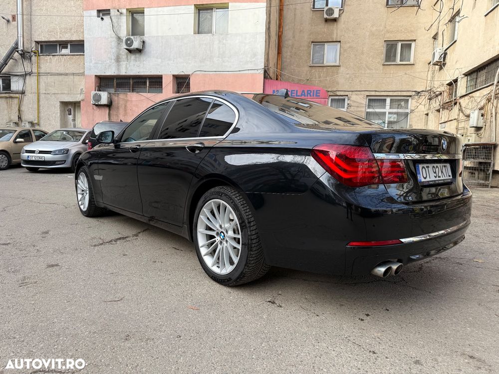 BMW Seria 7 730d xDrive - 6