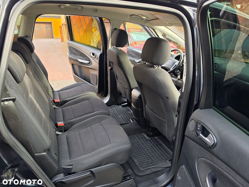 Ford S-Max - 20