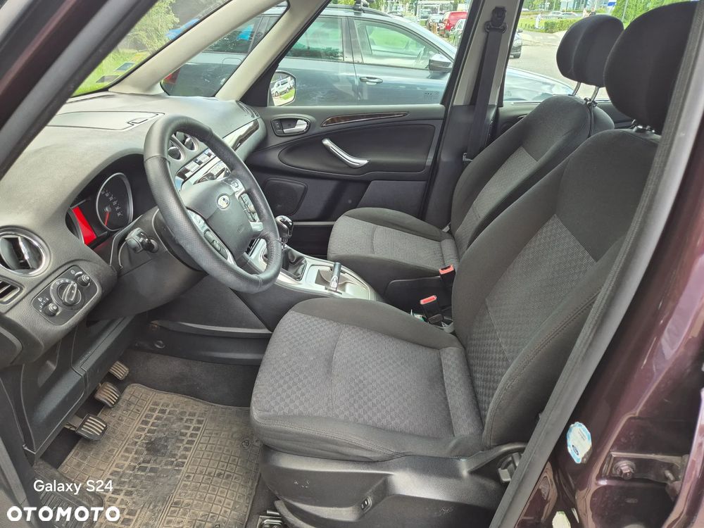 Ford Galaxy 2.0 TDCi Ghia - 7