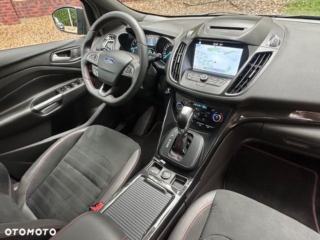 Ford Kuga 1.5 EcoBoost 4x4 ST-Line - 24