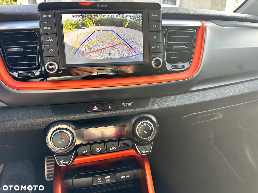 Kia Stonic - 18