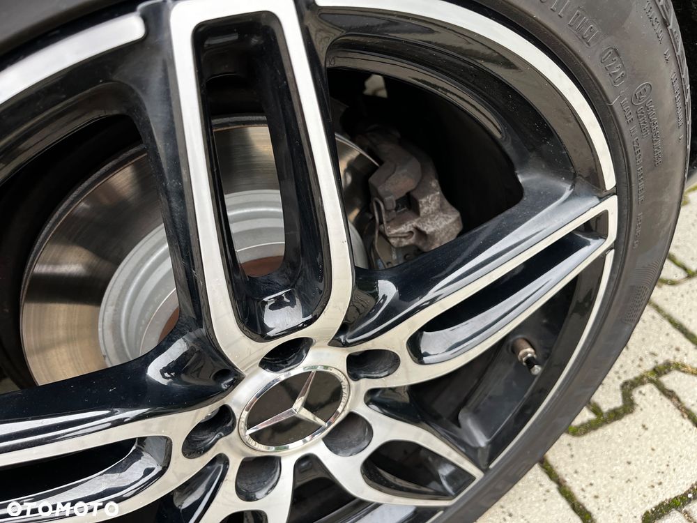Mercedes-Benz Klasa E 350 CDI DPF BlueEFFICIENCY 7G-TRONIC Avantgarde - 22
