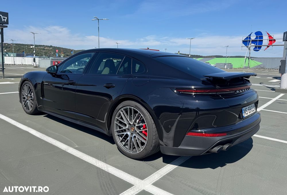 Porsche Panamera 4S E-Hybrid - 3