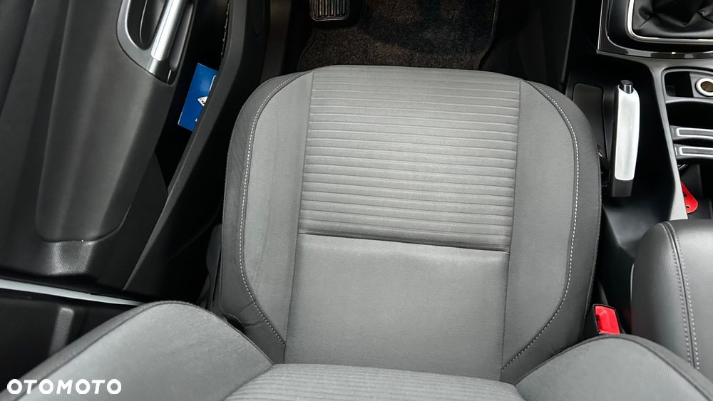 Ford C-MAX 2.0 TDCi Start-Stop-System Titanium - 14