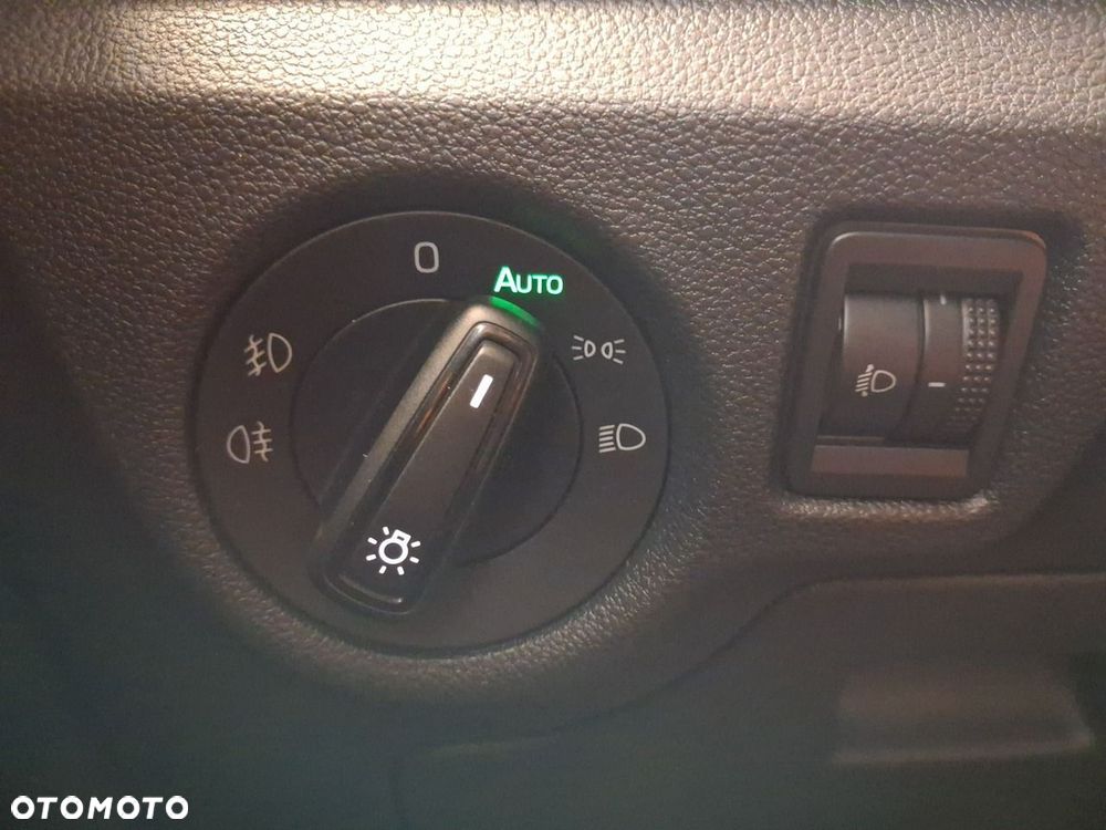 Skoda Scala 1.0 TSI Ambition - 35