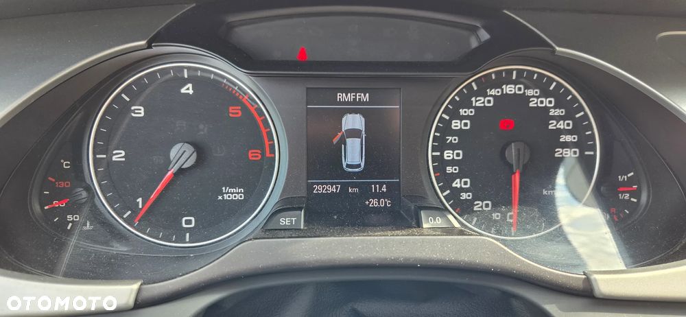 Audi A4 Avant 2.0 TDI - 19