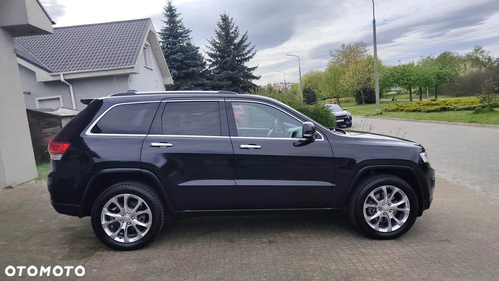 Jeep Grand Cherokee 3.0 CRD Overland Summit - 34