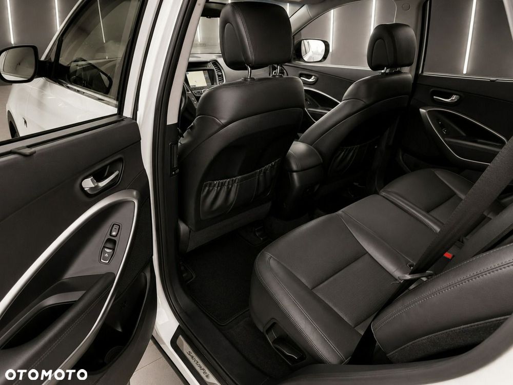 Hyundai Santa Fe - 16