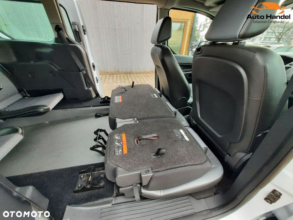 Ford Transit Connect - 40