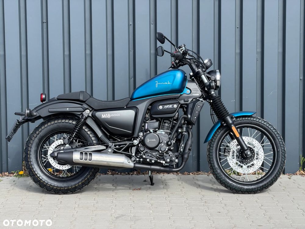 Junak M18 - 2