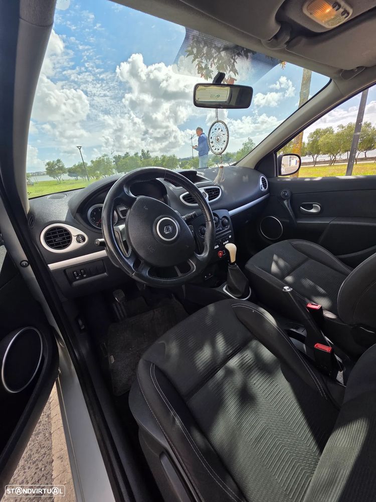 Renault Clio 1.5 dCi Confort - 6