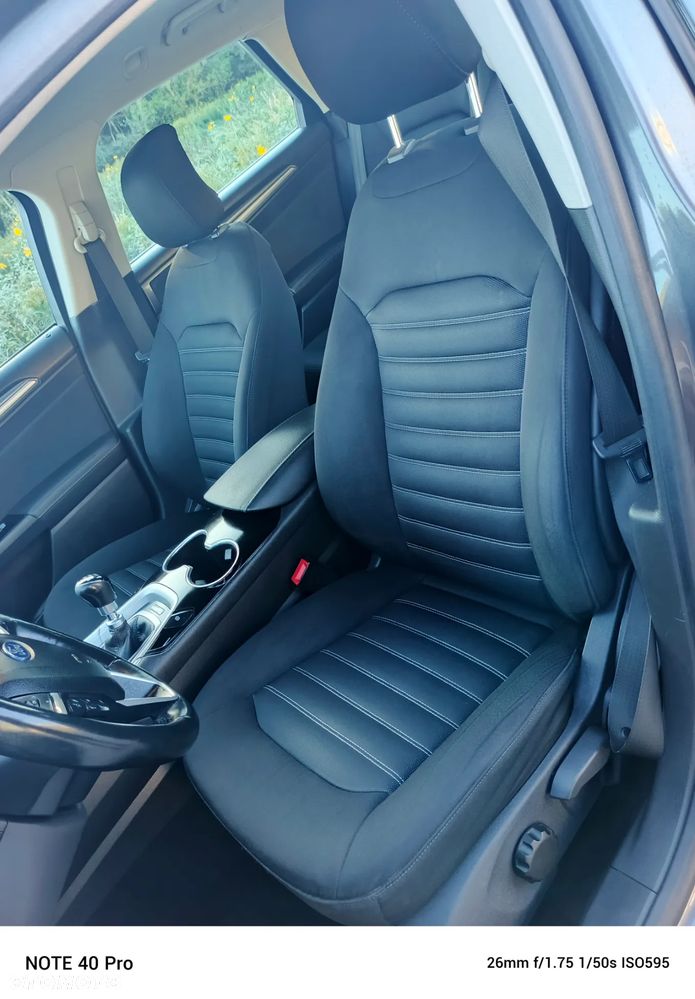 Ford Mondeo Turnier 1.6 TDCi Titanium - 32