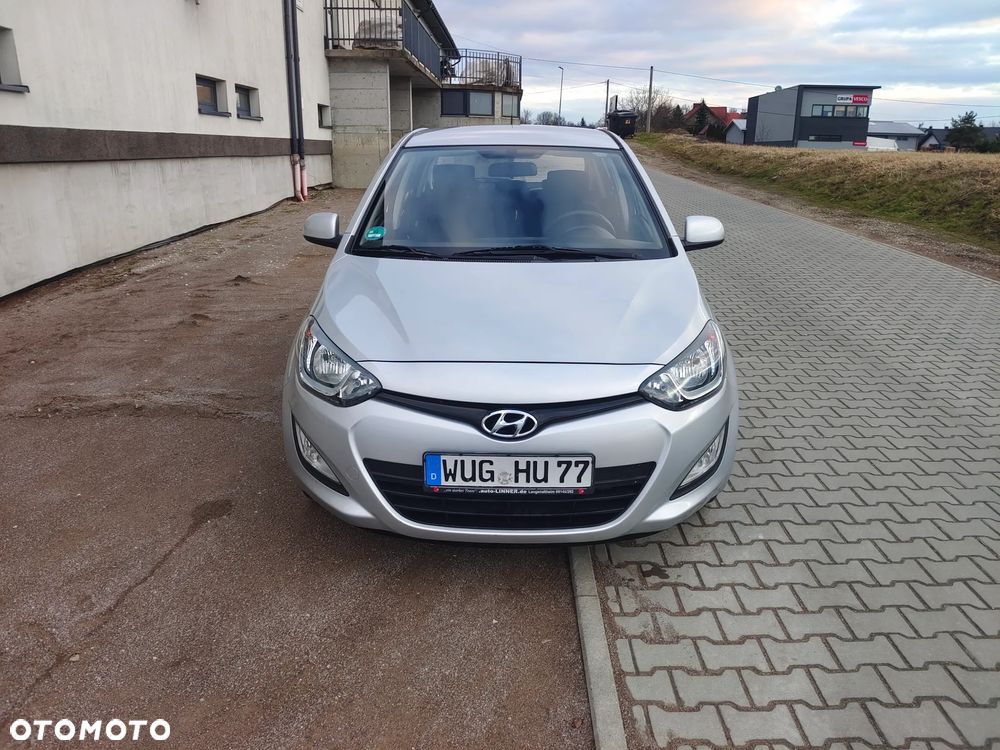 Hyundai i20 - 17