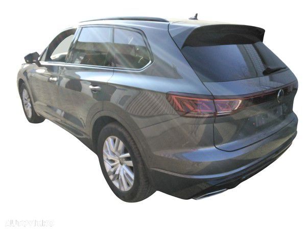 Volkswagen Touareg 3.0 V6 TDI SCR 4Motion Automatik R-Line - 5