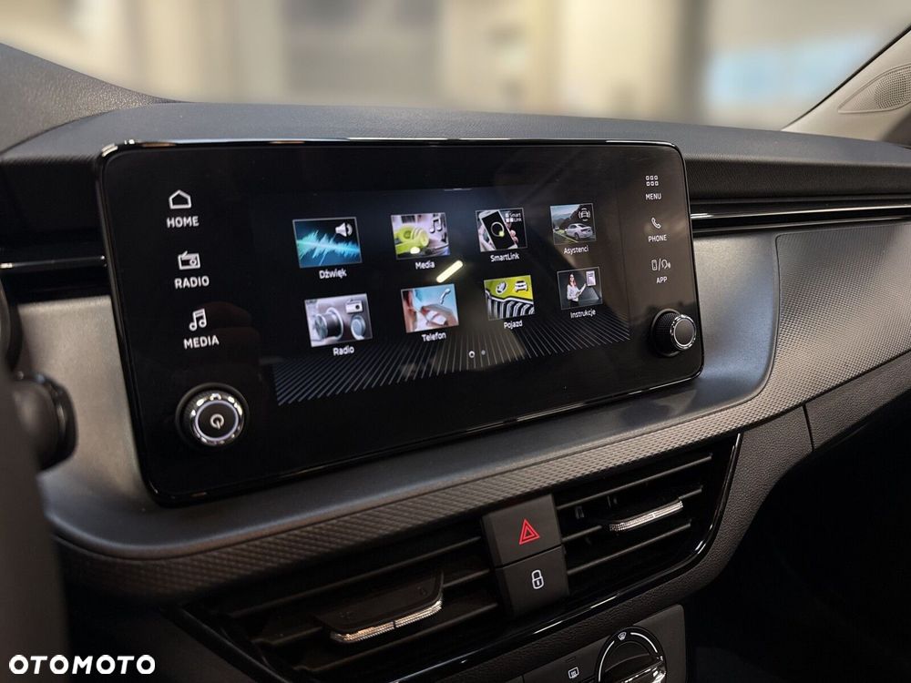 Skoda Kamiq 1.0 TSI Essence - 27