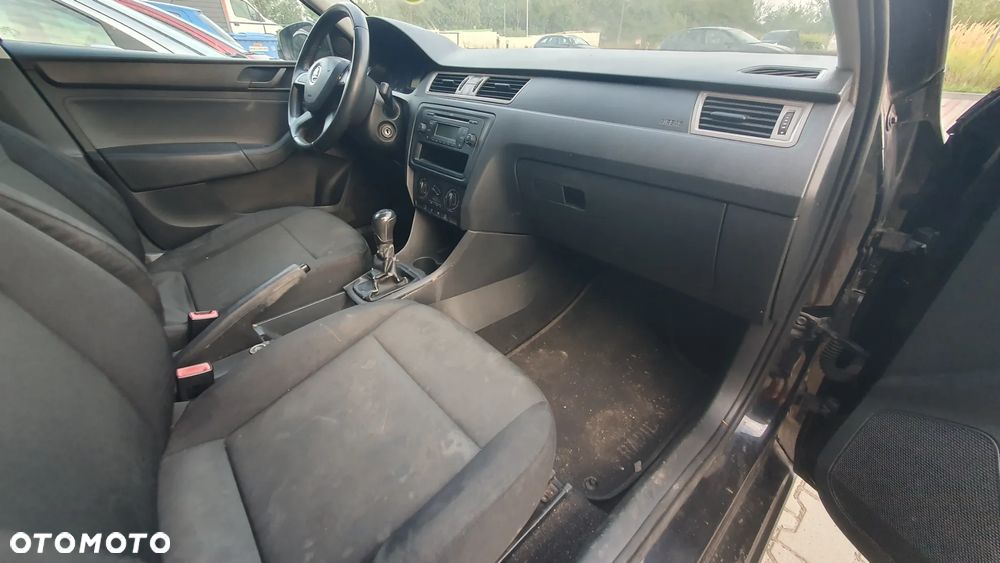 Skoda RAPID 1.6 TDI Ambition - 8
