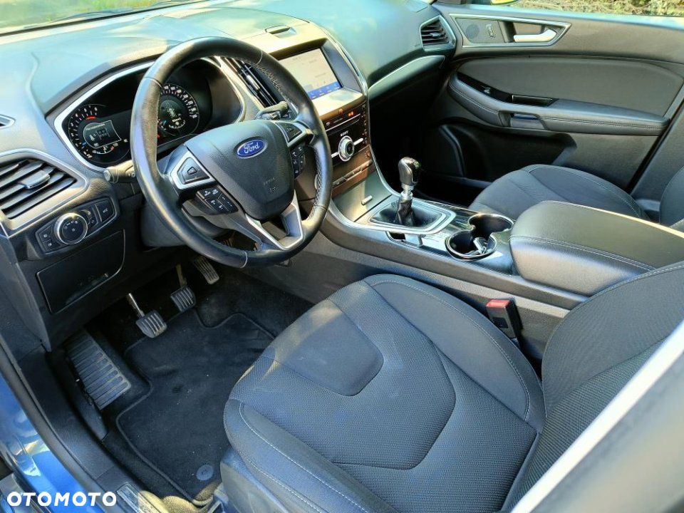 Ford S-Max - 9