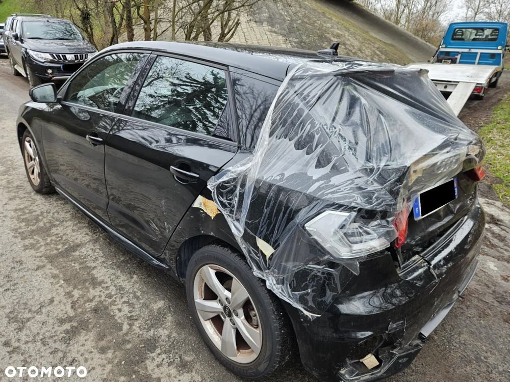 Audi A1 Sportback 30 TFSI S tronic S line - 13