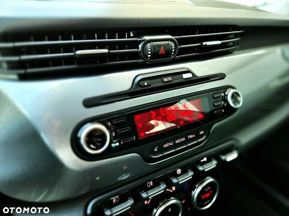 Alfa Romeo Giulietta 2.0 JTDM Veloce - 14