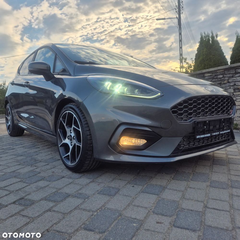 Ford Fiesta 1.5 EcoBoost S&S ST - 15