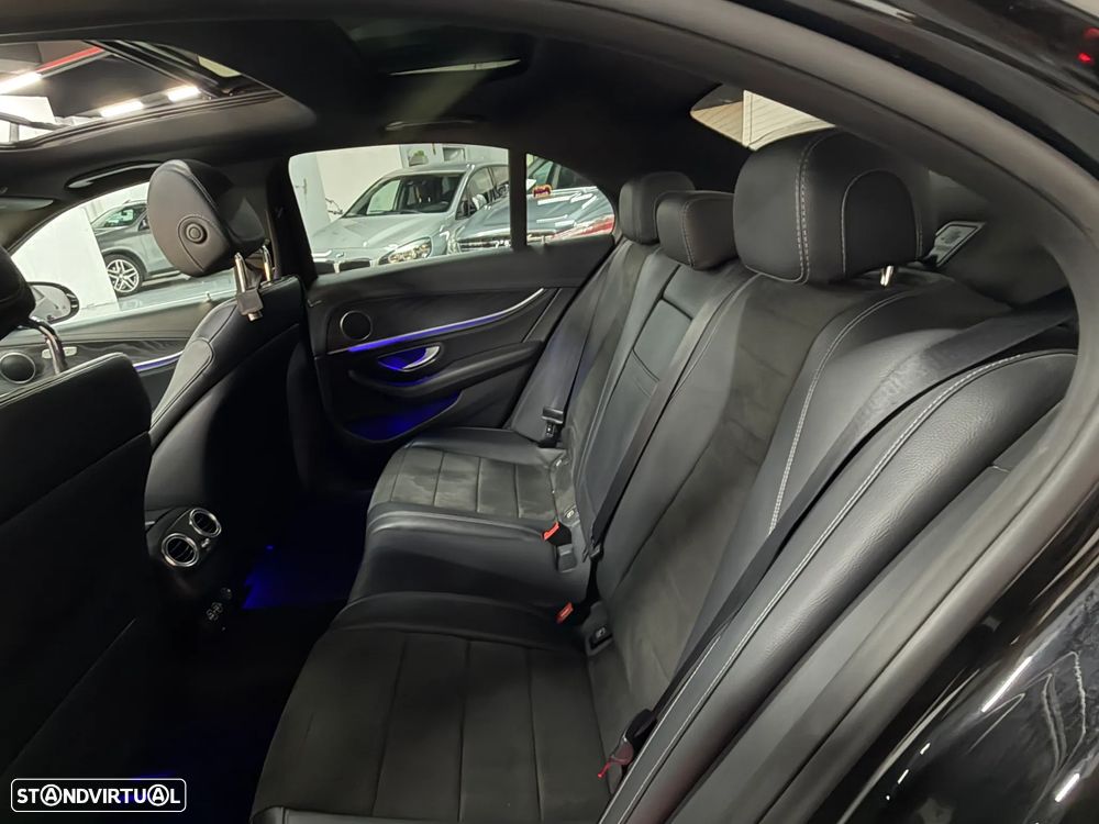 Mercedes-Benz E 220 d 4Matic 9G-TRONIC AMG Line - 15