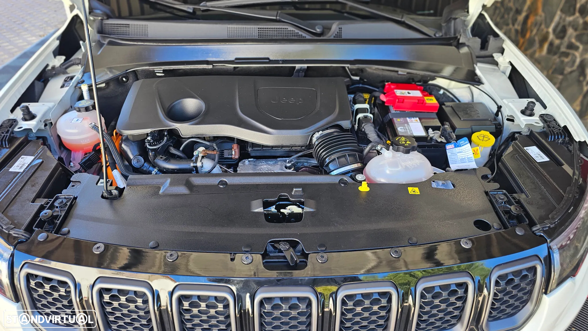 Jeep Compass 1.3 T4 4xe PLUG-IN HYBRID Auto High Upland - 35