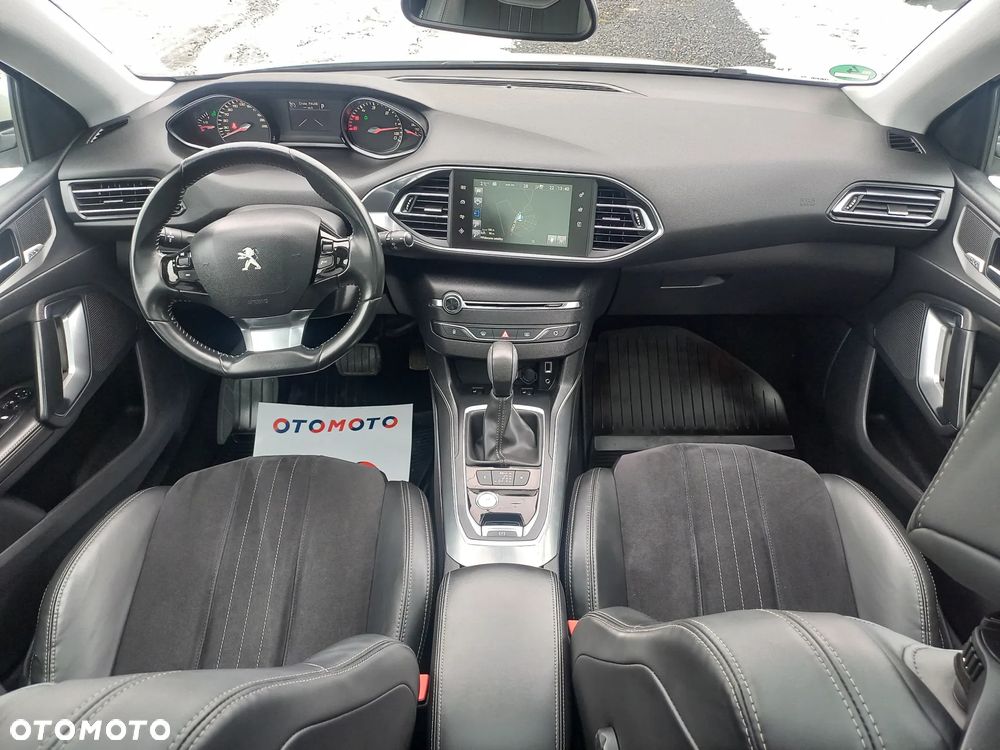 Peugeot 308 BlueHDi 150 EAT6 Stop & Start Allure - 21