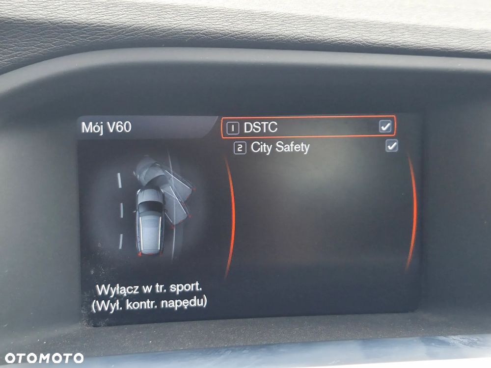 Volvo V60 D3 Momentum - 28