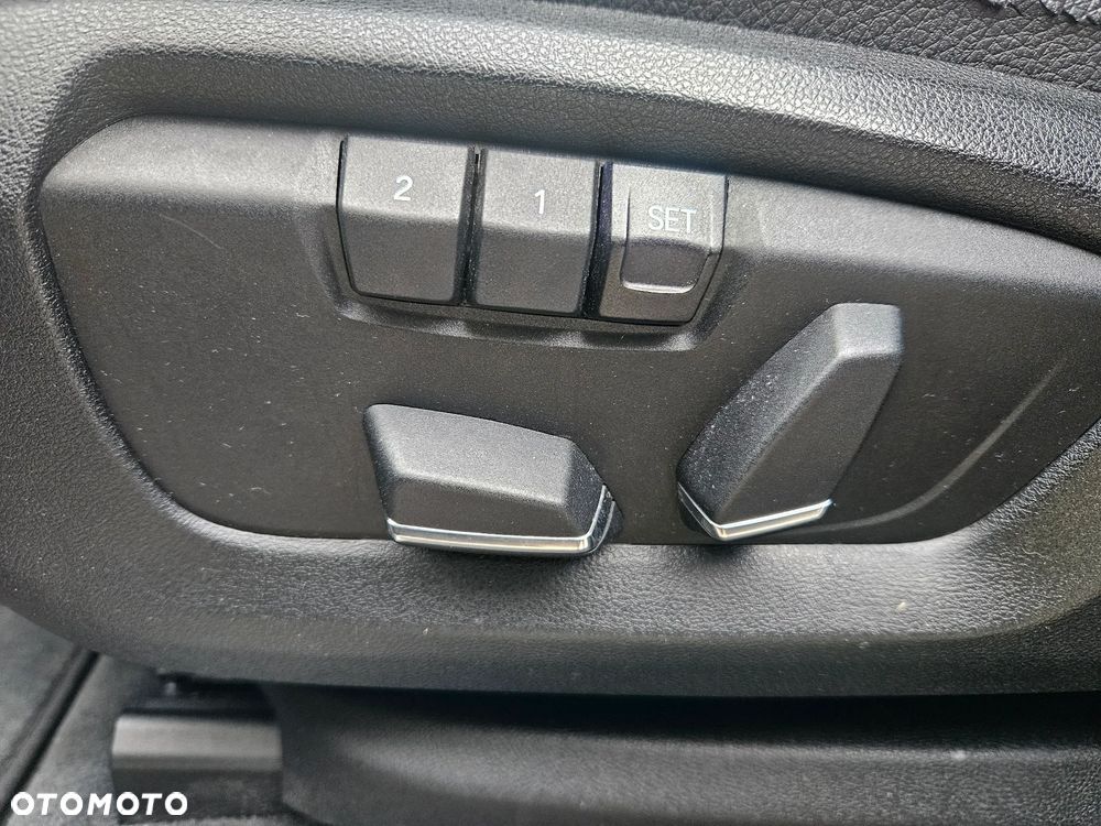 BMW X5 xDrive25d - 12