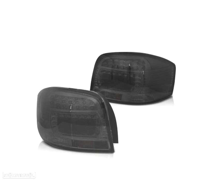 FAROLINS TRASEIROS LED A3 8P 03-08 FUNDO PRETO - 2