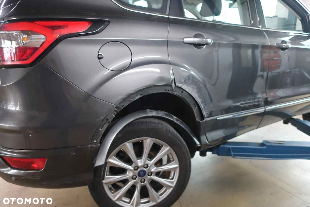 Ford Kuga 2.0 EcoBoost 4x4 Vignale - 7