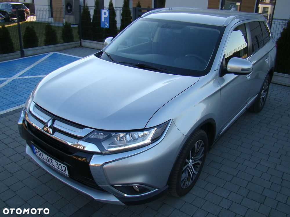 Mitsubishi Outlander 2.0 2WD CVT Diamant - 5