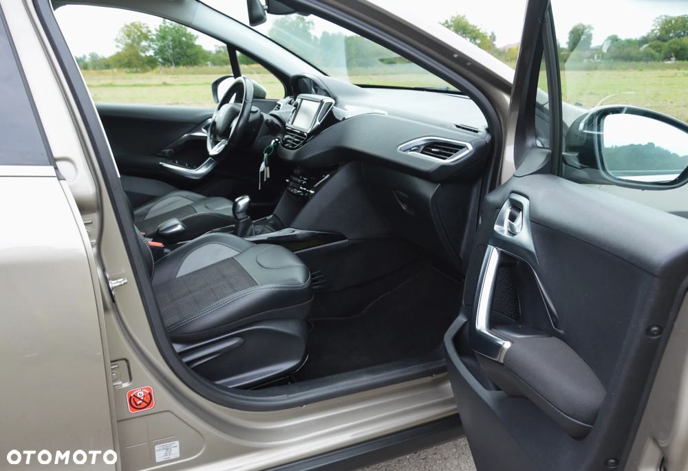 Peugeot 2008 - 28