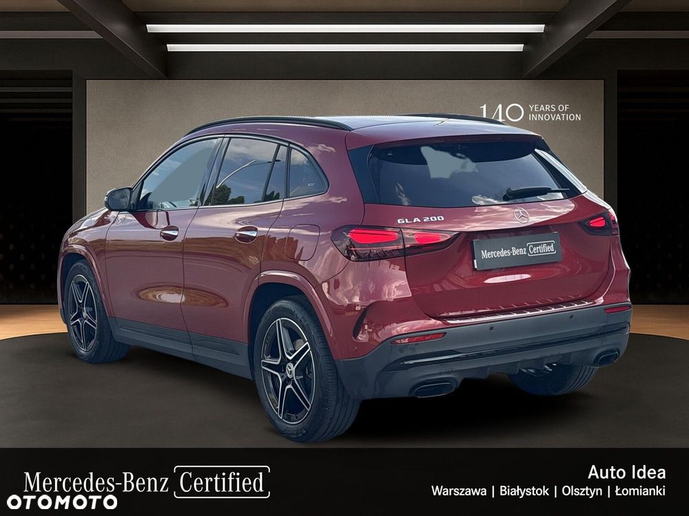 Mercedes-Benz GLA 200 AMG Line - 4