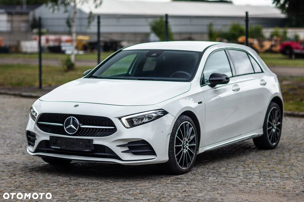 Mercedes-Benz Klasa A 250 e 8G-DCT Edition 2020 - 3