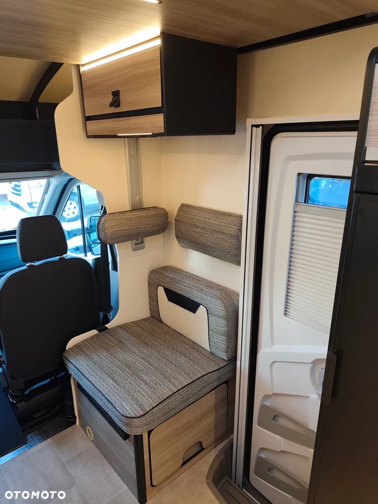 Rimor KILIG 69 Plus Queen Bed NOWY Automat Xenon Alu Doposażony 5 Osobowy Zimowy Kamera FV23% Promocja Dealer - 16