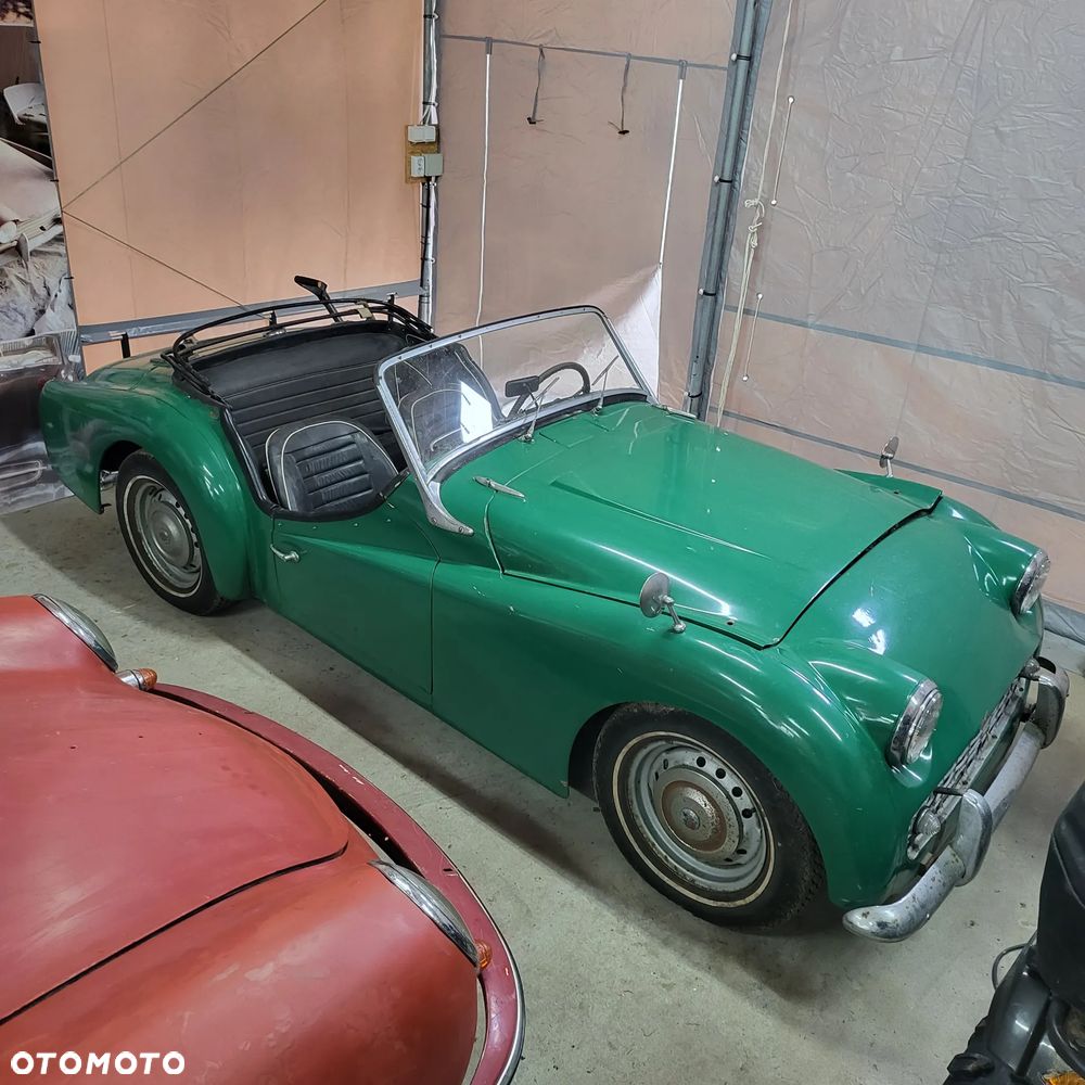 Triumph TR3 - 13