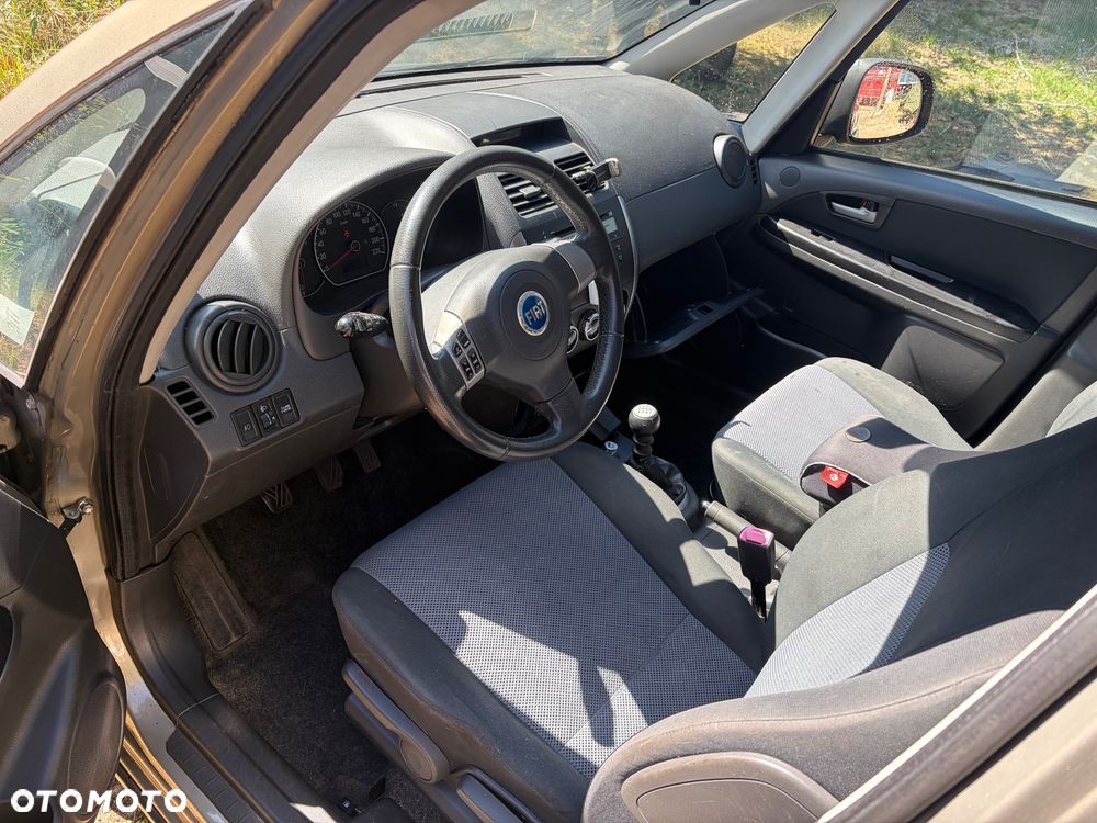 Fiat Sedici 1.9 Multijet 4x4 Emotion - 6
