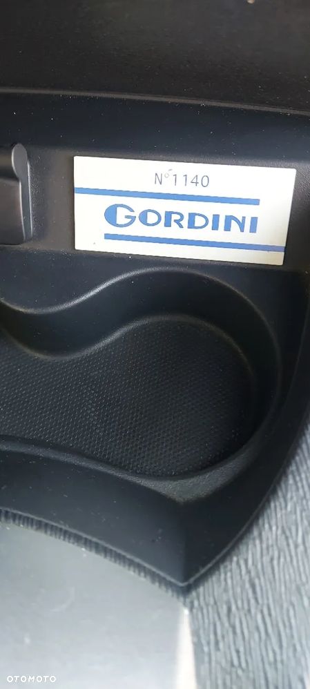 Renault Twingo 1.6 16V 130 Gordini R.S - 9