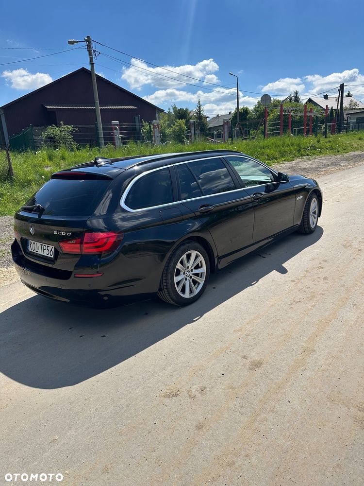BMW Seria 5 520d - 7