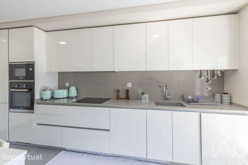 Apartamento T2 em Póvoa De Santo Adrião E Olival Basto de 97,00 m2 - Grande imagem: 2/17
