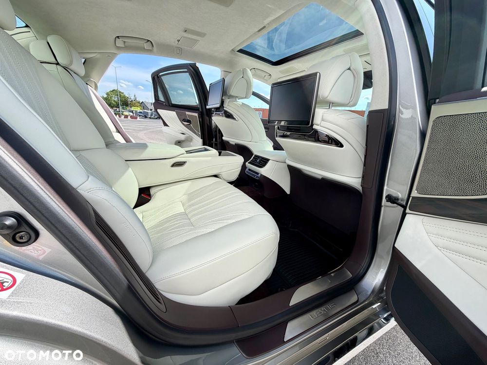 Lexus LS 500h Omotenashi AWD - 11