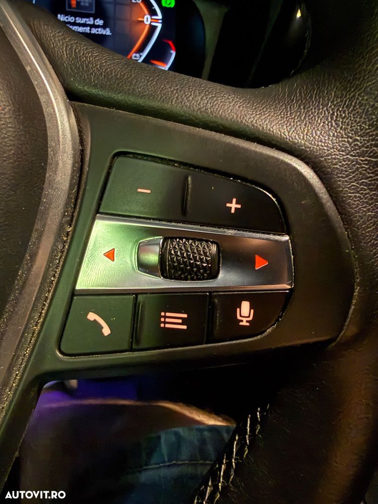 BMW Seria 3 - 36