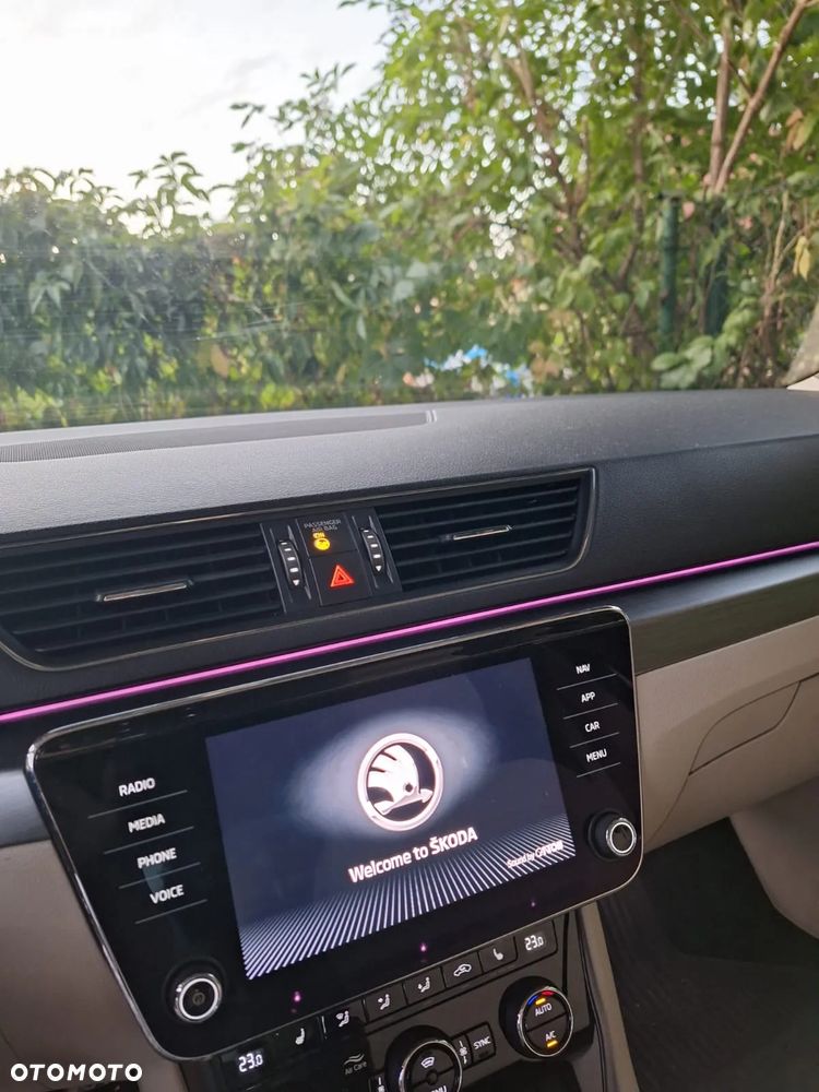 Skoda Superb 1.4 TSI ACT Style - 6