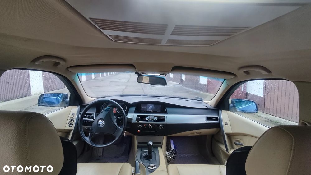 BMW Seria 5 535d - 7
