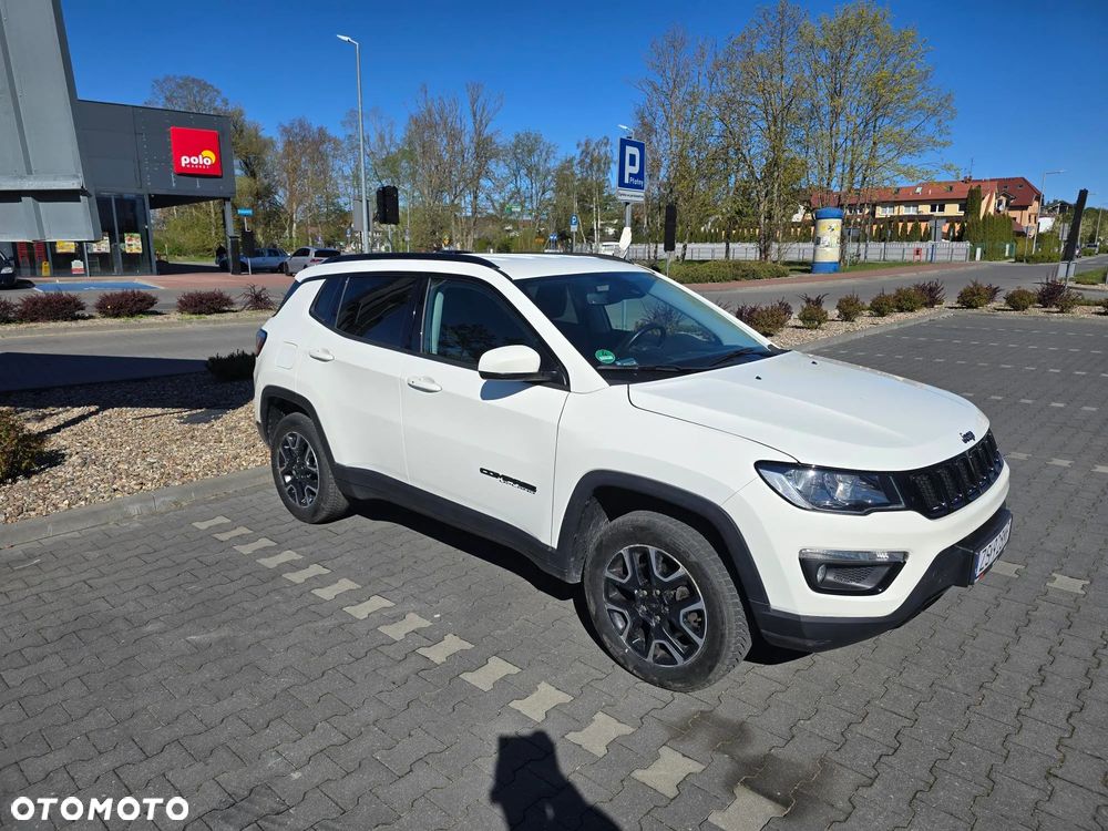 Jeep Compass - 1